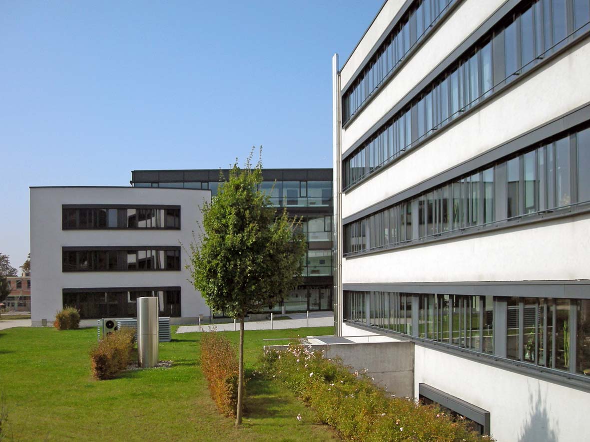 IHK37